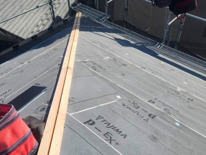 屋根カバー工法